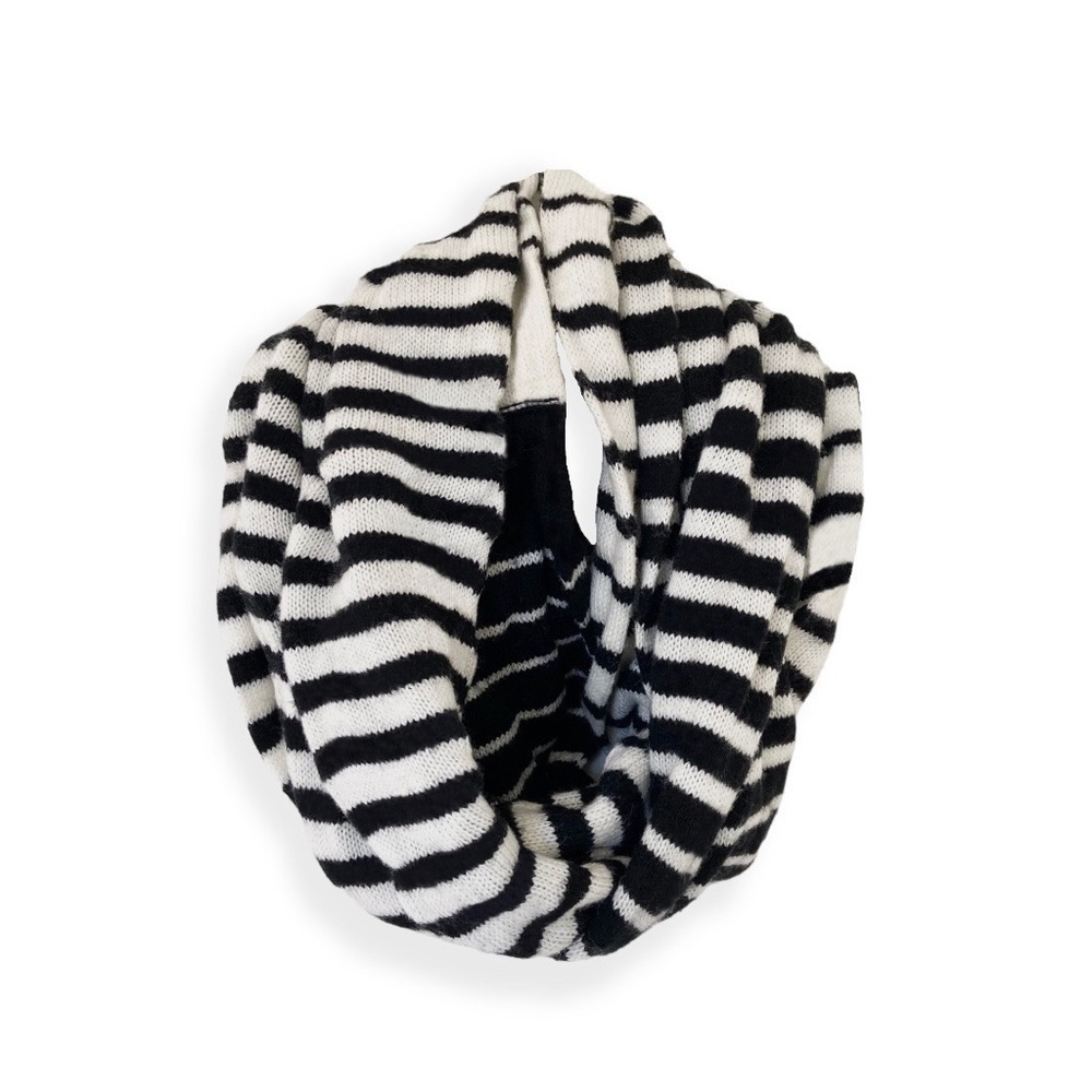 Black & White Striped Infinity Scarf